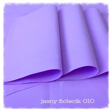 foamiran-pianka-30x35cm-jasny-fiolecik.jpg