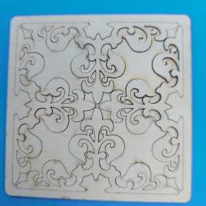 NAROŻNIKI   BIRMATA   4SZT (CAŁOŚĆ 8X8CM)