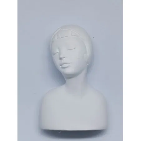 popiersie-gipsowe-bony- (1).webp