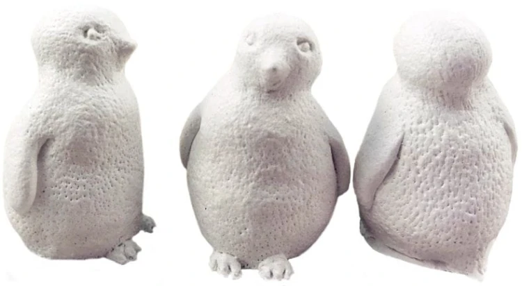 Figurka gipsowa Pingwinek Odlew.jpg