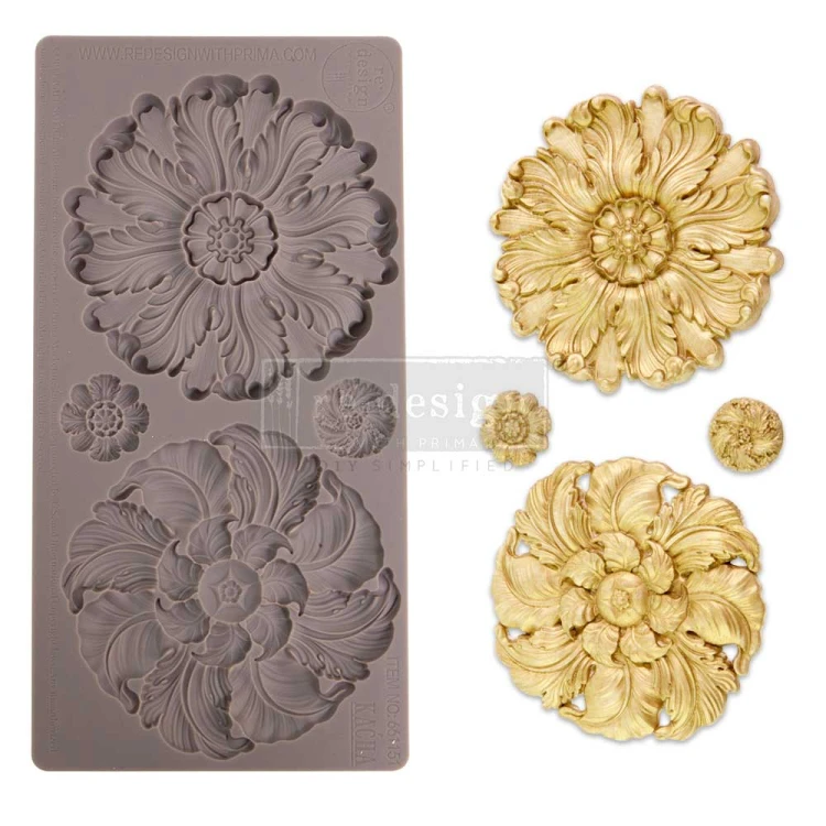Forma silikonowa do odlewów o wymiarach 25x13 cm marki Prima Engraved Medallions. Zawiera dwa duże i dwa małe medaliony w formie kwiatów. Detale do złudzenia przypominają ozdobny grawer w drewnie.