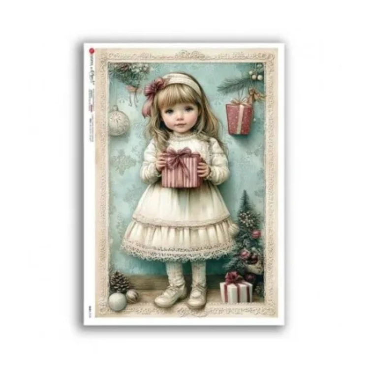 Papier ryżowy włoskiej marki Paper Designs, format A5. Zawiera lustrację z małą dziewczynką z prezentem, w świątecznej scenerii. Kod producenta 0125. Idealny do decoupage i projektów DIY.