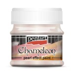 Farba Chameleon marki Pentart, kolor różowo-złoty, pojemność 50ml. Farba perłowa, dwukolorowa. Zmienia odcień w zależności od kąta padania światła. Sprawdzi się w technice mixmedia, decoupage i projektach handmade.