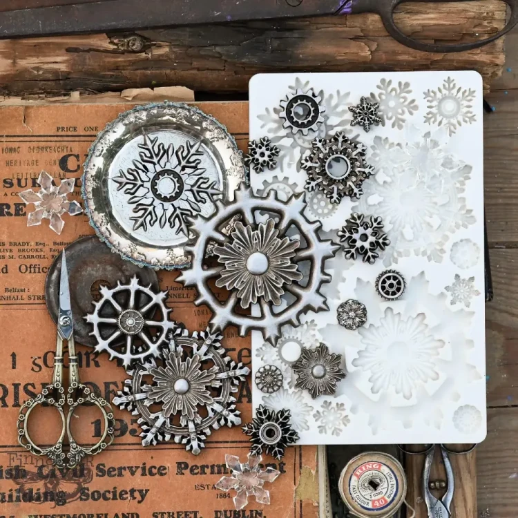 Foremka silikonowa 20x13 cm - Finnabair Prima Frosty Gears 951566. Gotowe, pomalowane odlewy.